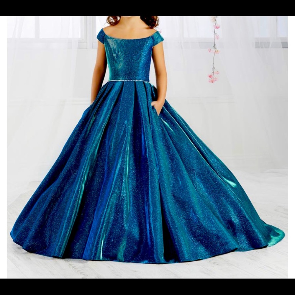 Tiffany Designs size 14 girls pageant/formal dress